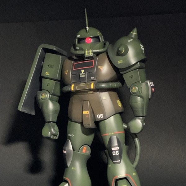 1／100リアルタイプザクII