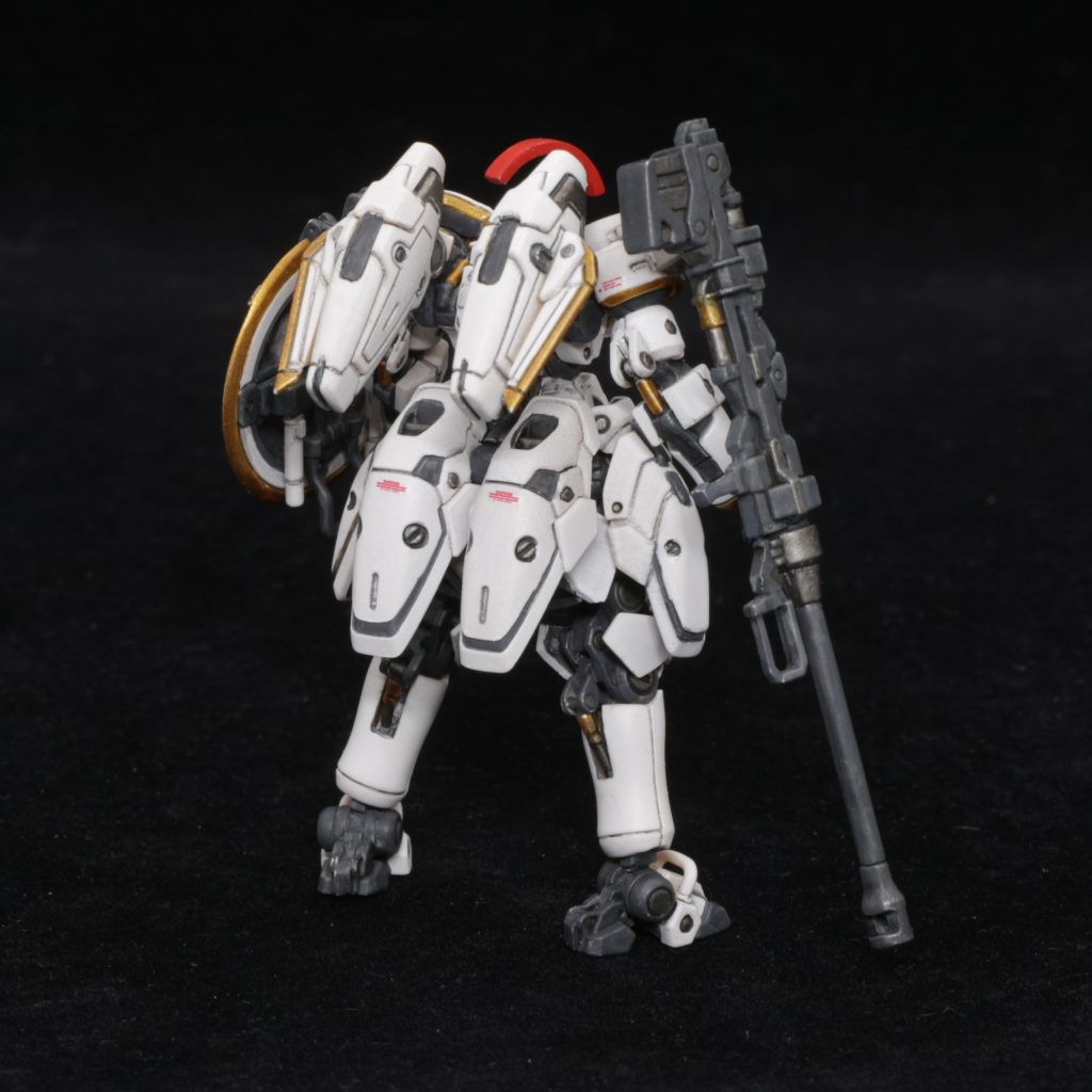 ドーバーガンには軽くドライブラシをかけました。