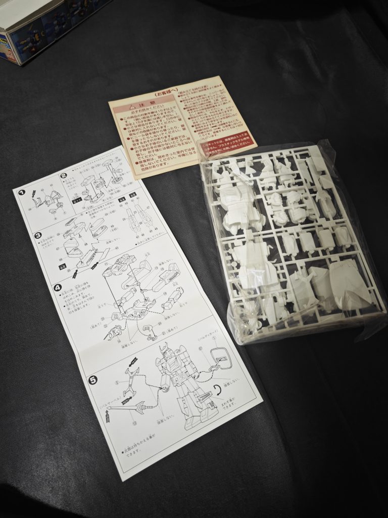 ランナー配置はまさにガンプラ…経験の蓄積が見える。