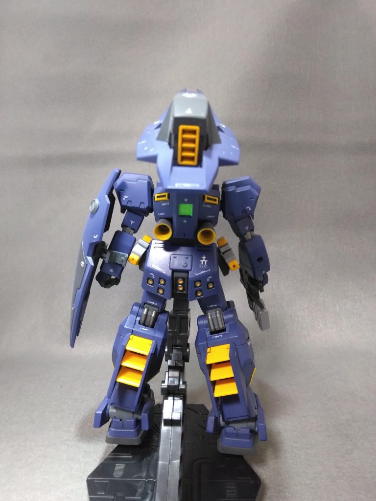 最後に後ろから。自分でつくっておきながら、自問自答しております。