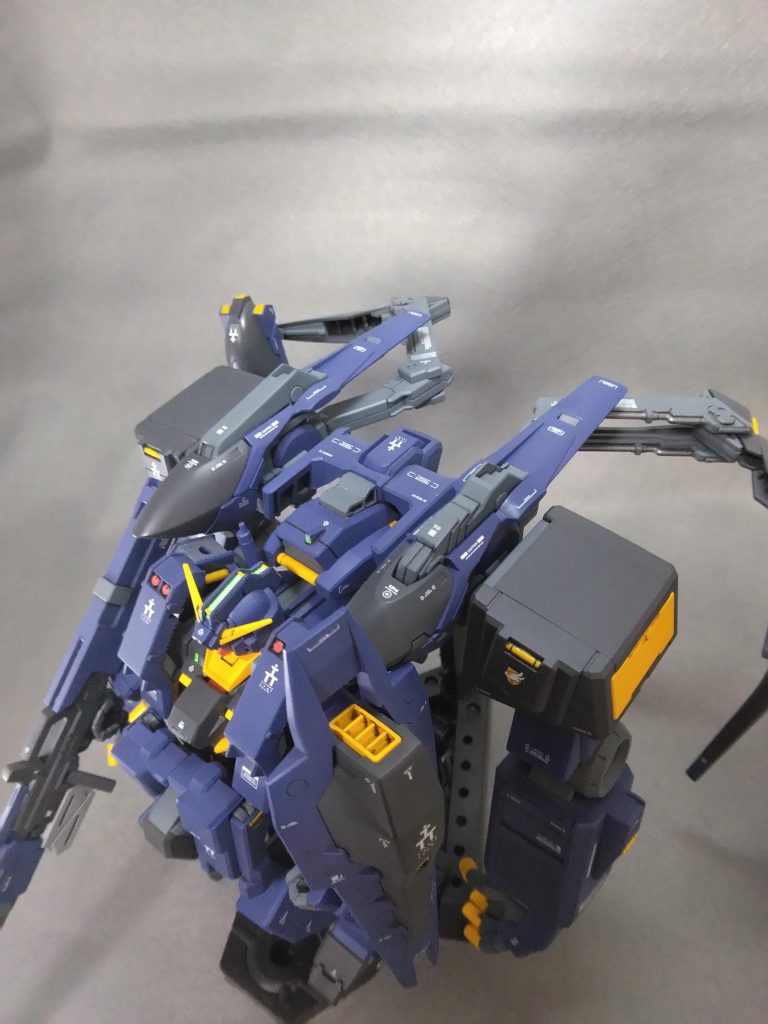 左上から。デカールは、一応、段差消し(しているつもり。余り消えていないところも。)