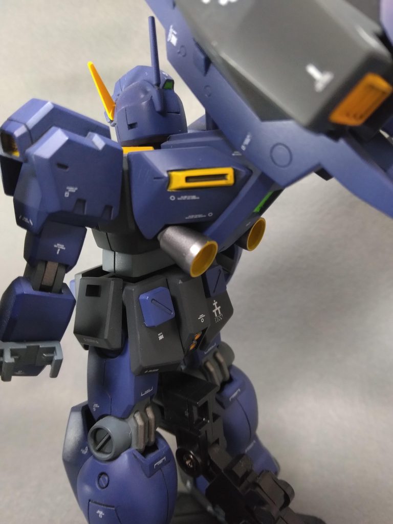 45度回って斜めから。