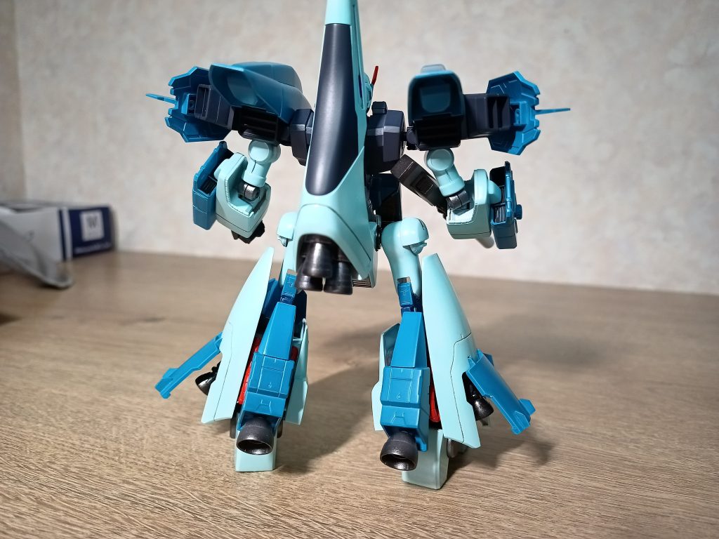 おちり。ふくらはぎは追加バーニアを設置しています。