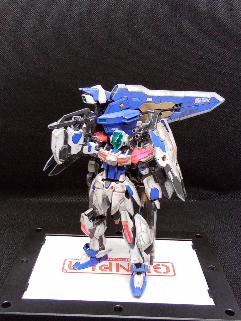 値段が安いのにスタイル抜群で改造しやすい良キットでした