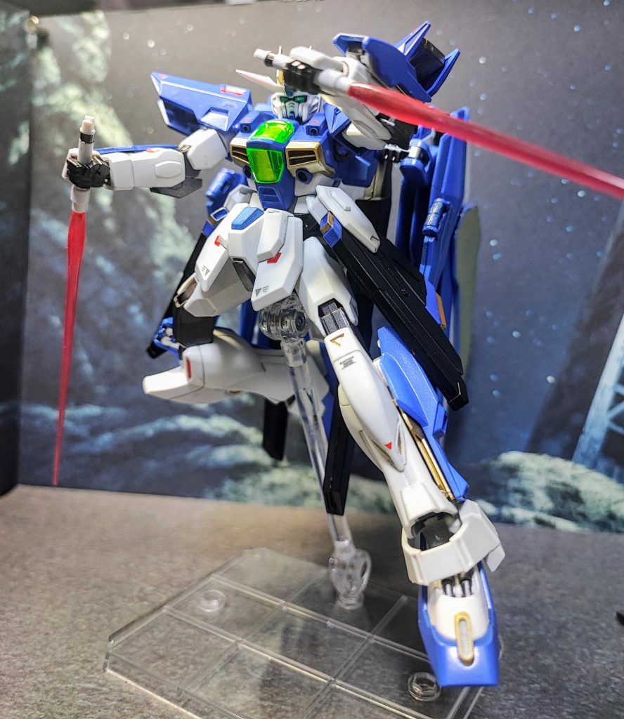 逆手持ちもなんとなく印象が強いですね。