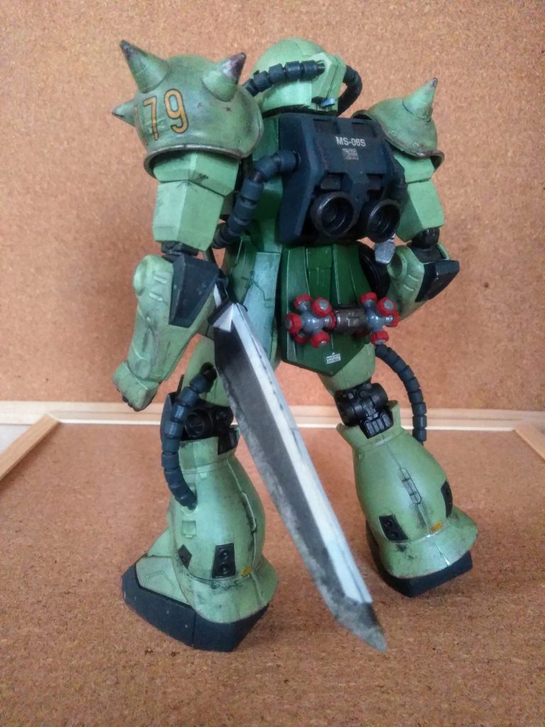 今回も只の〔なんちゃってRebuild〕ではアレなので、脳内設定をば😋　　　　　            ”潜伏ジオン兵狩り部隊”に対抗する為         《DSO BLKプロジェクト》にて強化した             ジオン残党MＳ小隊を支援する為に               出刃って来た《Three years on a stone》         という部隊　　　　　　                                     という妄想です🤣　　　　　　　　　　　　　　　　　又もや《ike_k5さん》の投稿作品に便乗です😋  　　　　　　　　　　　　　　　　　     (チッタぁ 自分で考えろっ❗👹)　　　　　　　　　　