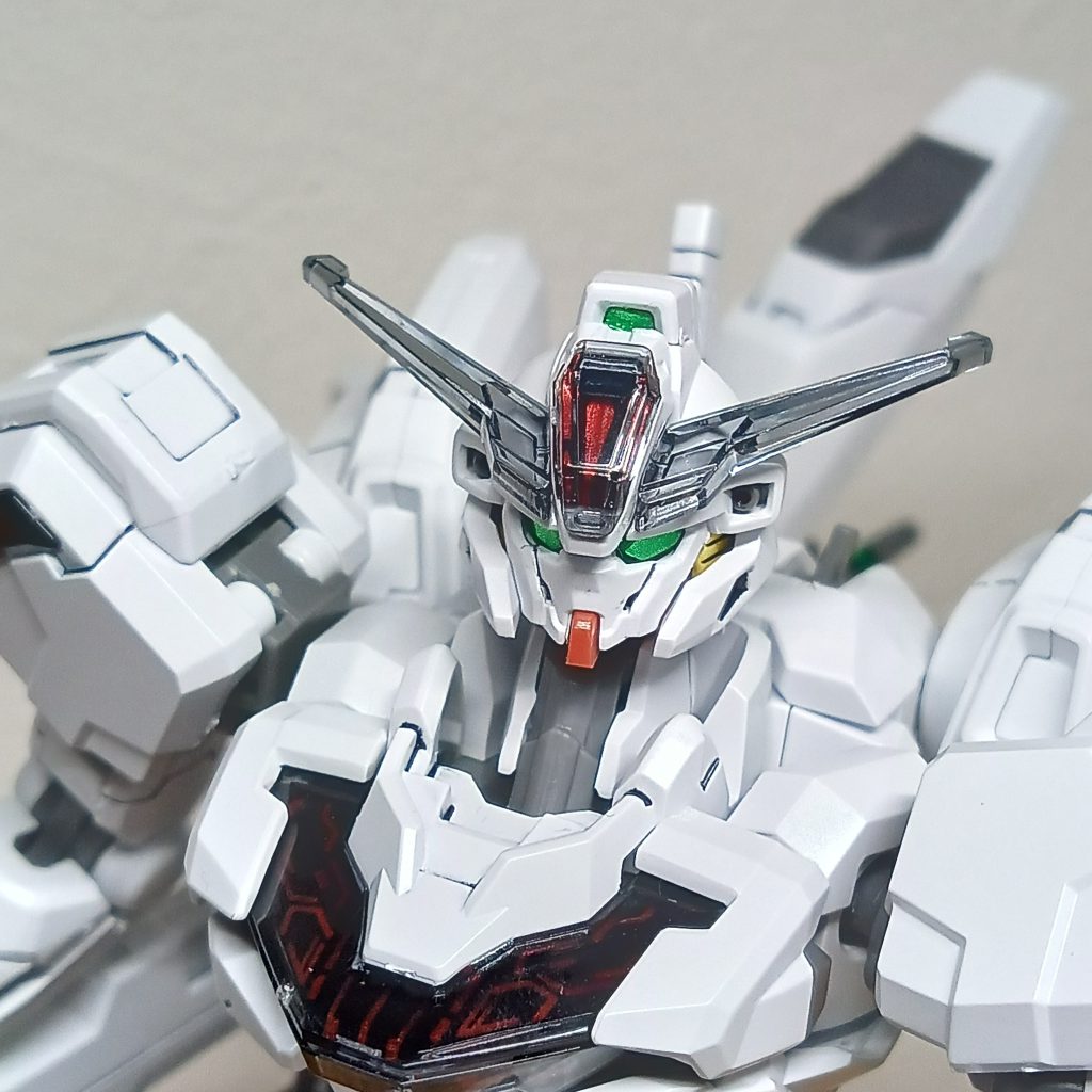 撮影が大変です。デスクライトと低スペックスマホの２つだけで撮ってます。凄くない??