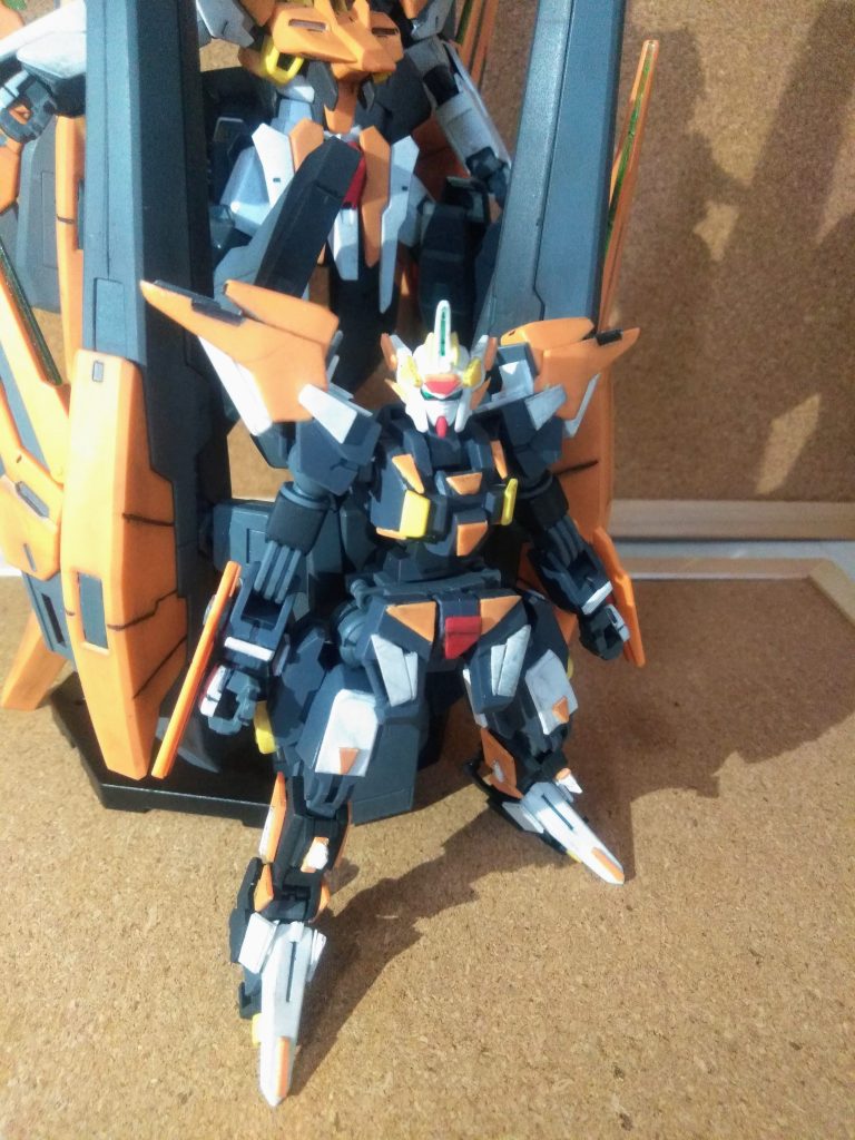 この「ハルート」って劇中だと 「ソーマさんとアレルヤ(ハレルヤ?)さん」の二人乗りなんですよねぇ🤔 「超兵」ナンだから別々の方がイイト思い 実行です🤣