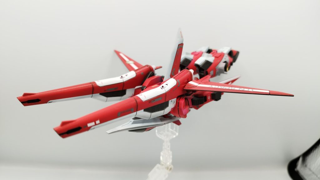 MA形態です。完全変形がたまりません。バズーカの存在感が増します。