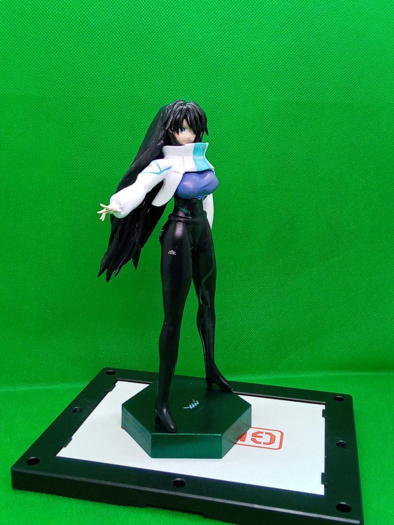 自己解釈のアレンジを加えながら　雰囲気はアニメ中のものに近付けたいな～と思いながら何度めかの立体化に挑戦してみました。 