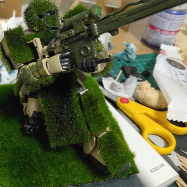 ザク1スナイパータイプギリースーツ装備