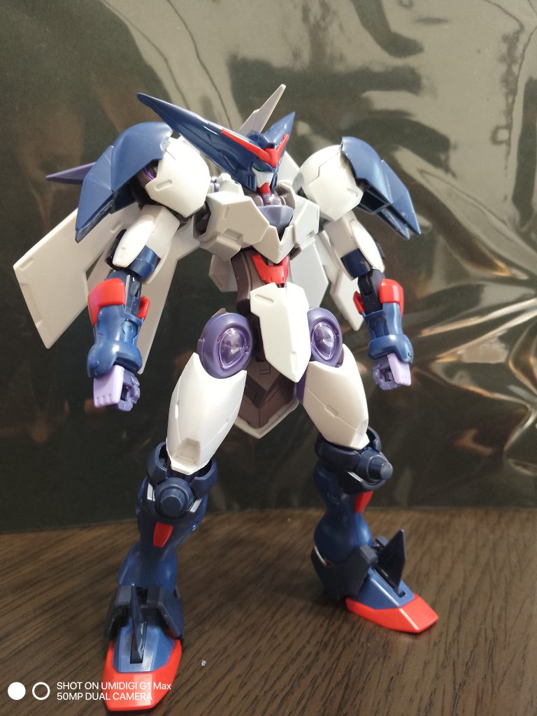 ウルトラマスターガンダム–3枚目/制作者：プーリテン