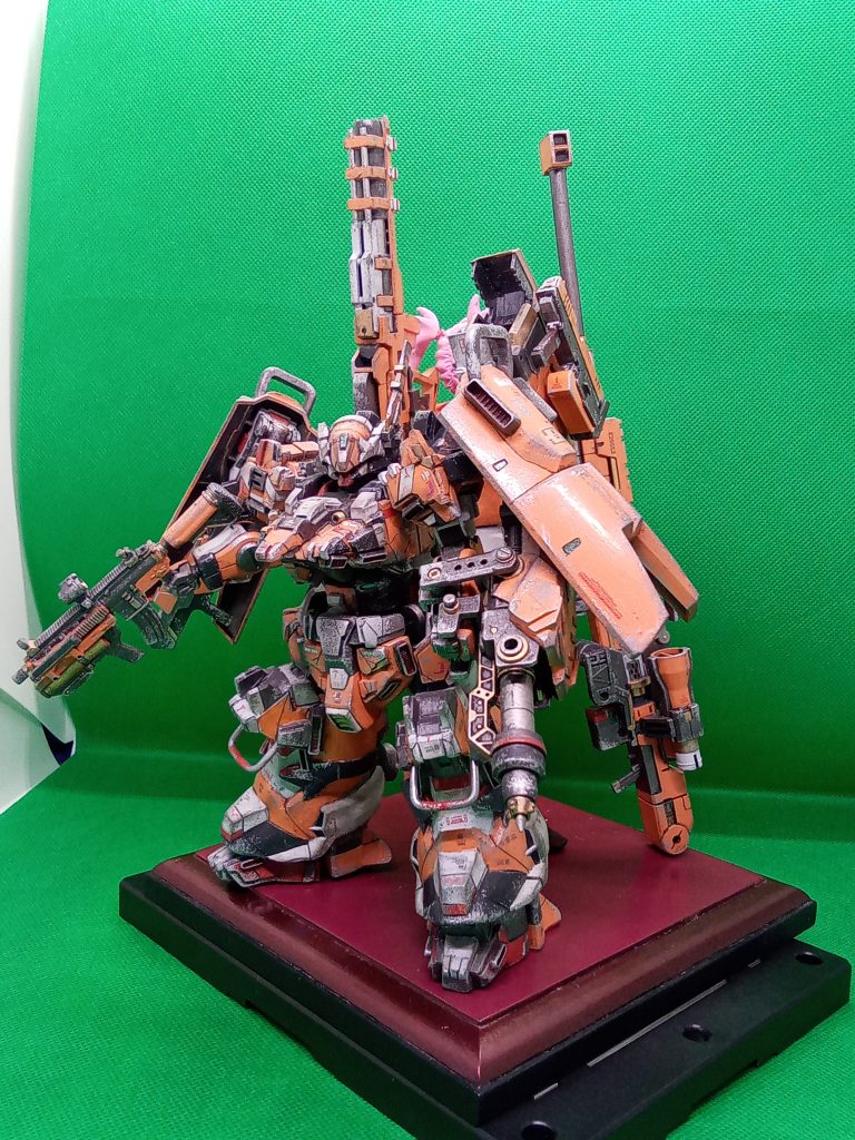 キットを購入しているショップさんで展示会があるので飾らせてもらってきましたので記念に♪