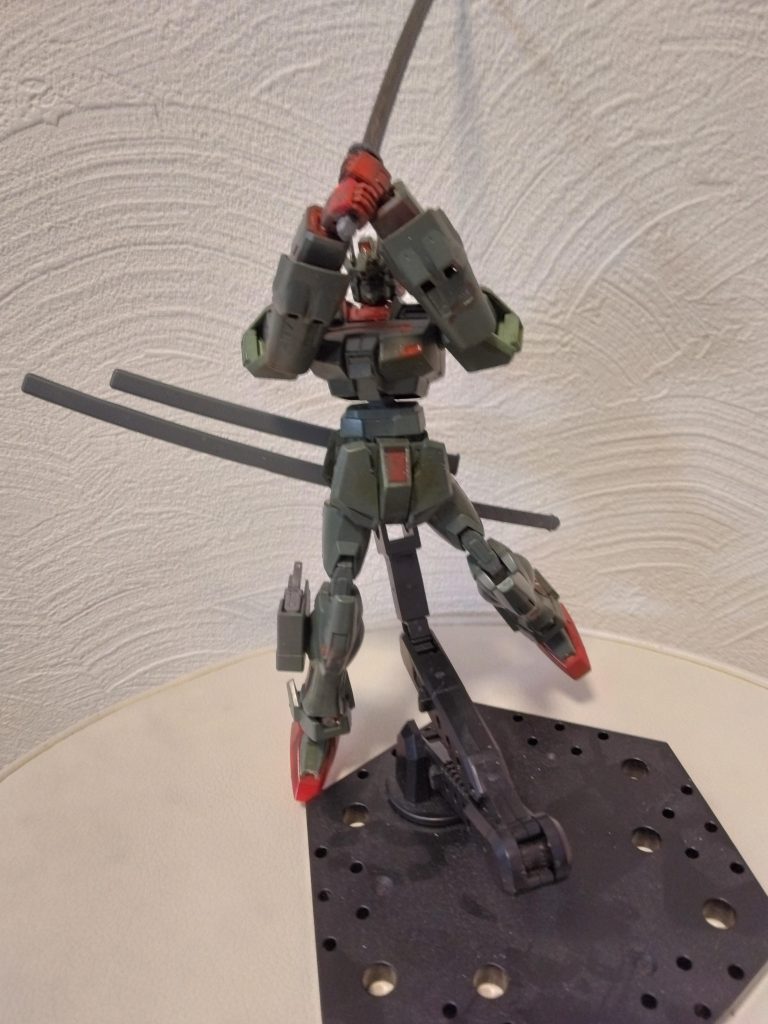 ガンダムストライクエクシア–2枚目/制作者：けいと