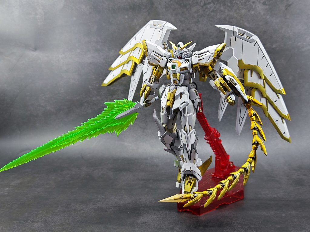 RG 次代鋼彈 白灰金配色 RG ガンダムエピオン–4枚目/制作者：@fox_chi_zeng