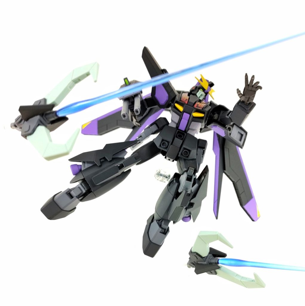 パーメットスコアを上げることで、アフラマズダをガンビットのように扱うことができます。直接的な刺突攻撃、ビーム攻撃、ビームサーベルも出力できたりと、便利です。