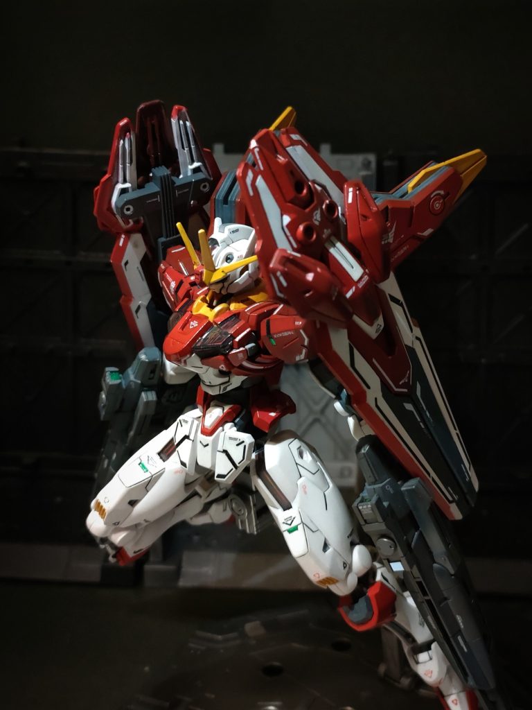 エアリアル改修型レッドフレーム–3枚目/制作者:こもれび