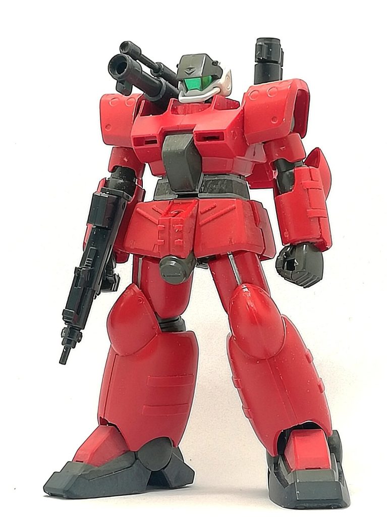 最初の頃。プロポーションの考え方として、骨盤を広くとって、脇は締める。いつもその方向で考えつつ、実際には機種に合わせて調整みたいな感じです。