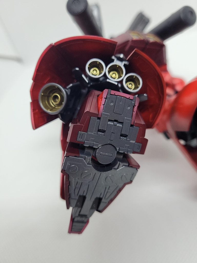 バーニアの内側を一応塗り分けしました。