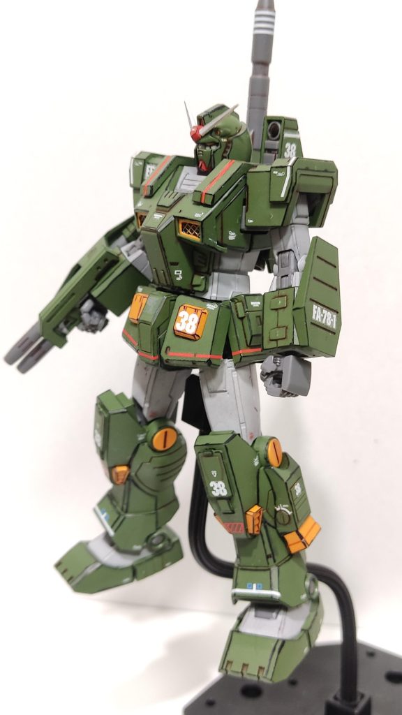 サイドショットその2。2次元っぽさを目指したのですが…それ程でもないかも。