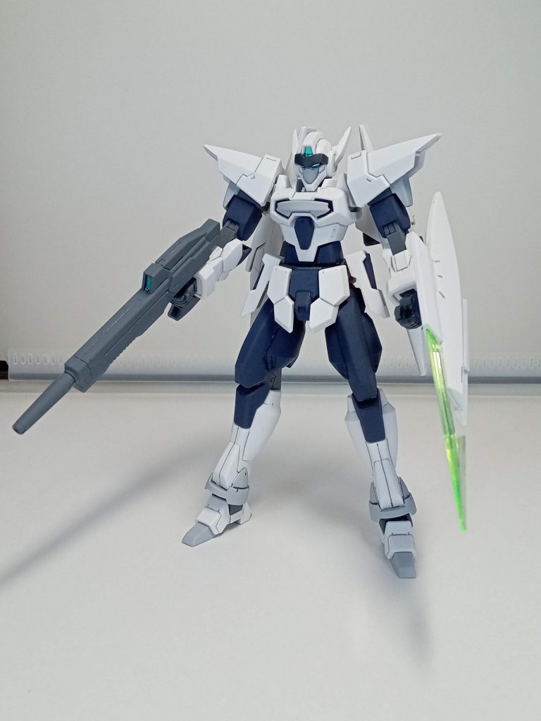 ガンプラバトルで負け力不足を感じ、このままではいけないと感じガンプラの強化を考える。