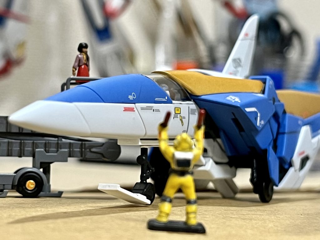 シャクティをはじめ、老眼に鞭打ってフィギュアの塗装を頑張りました。