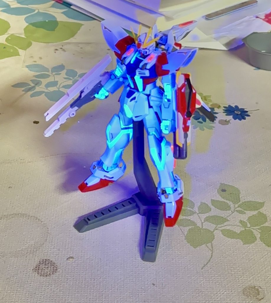 HGBF スタービルドストライクガンダム　部分塗装–2枚目/制作者：shiratama