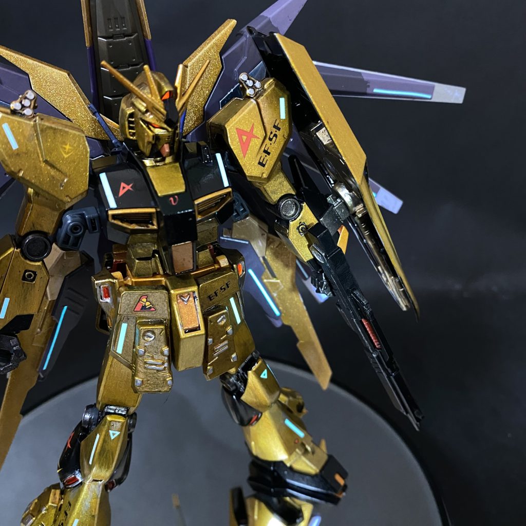 νガンダム3号機–2枚目/制作者：@giyaran23