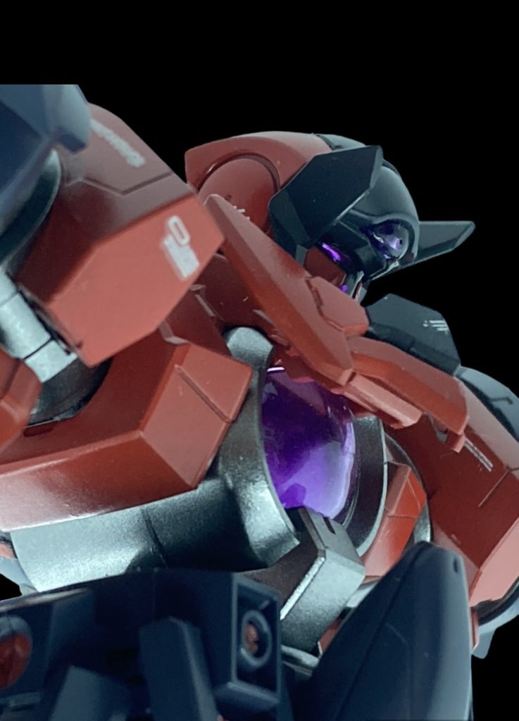 MGゼータを作る前にサクッと素組するつもりだったのですが、気が付けば迷彩まで‥自分的に刺さるデザインだったので、楽しく作れました。ご覧いただきありがとうございました😊