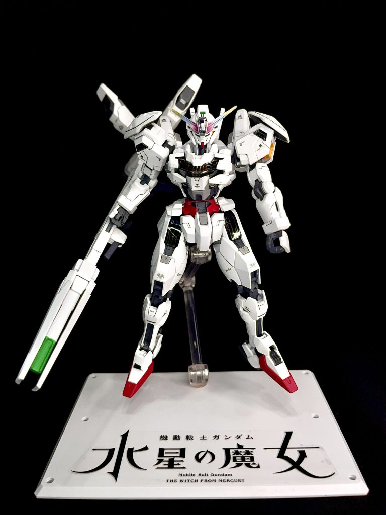 スタイルは特にイジらず、アニメの設定通りのカラーで塗装。バリアブルロッドライフルは砲身を少しパーツを盛り肉厚にしてます。