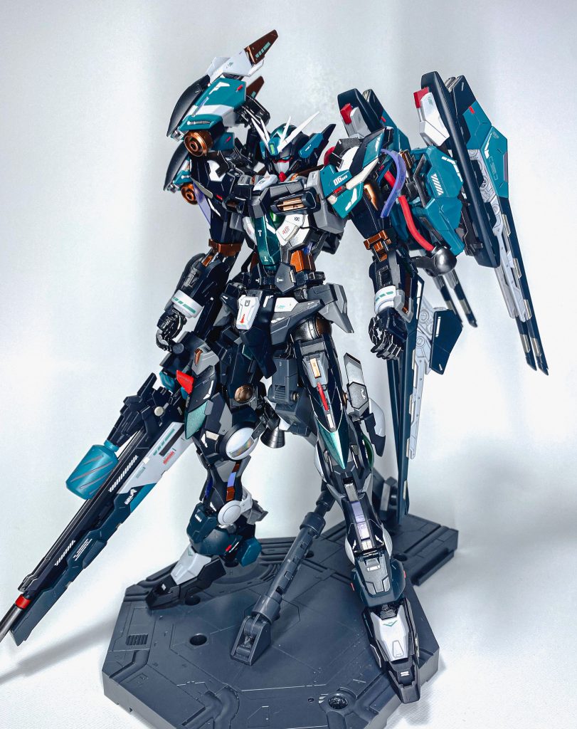 ライフルは一部プラ板切り出して作成しました。