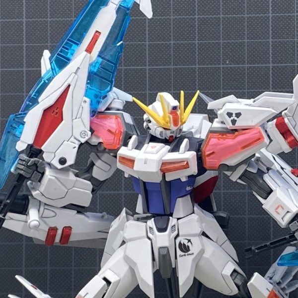 ビルドストライクジリオン　Fスタイルカレドヴルッフ