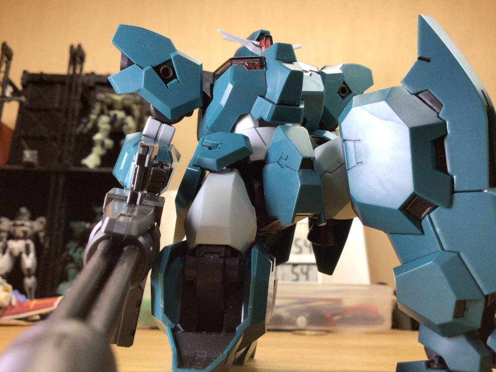 膝たち(足元から)意外と迫力を出すのが難しい…ここらはちゃんと考えなければ…