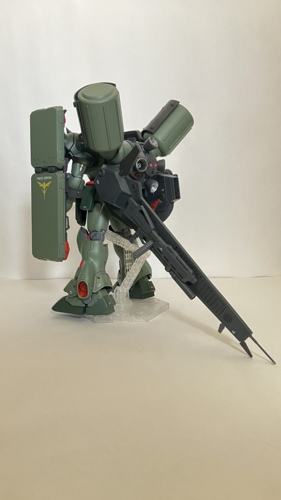 ビームマシンガンはスタビライザーに懸架