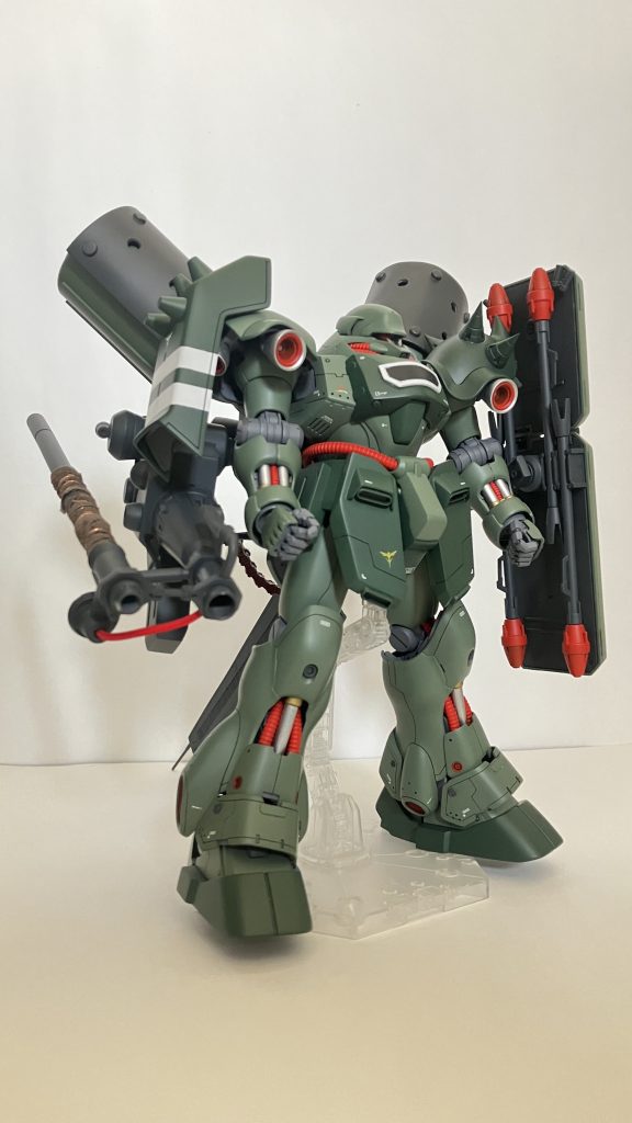 砲身を折りたたむことで飾る場所を確保しやすくなりました