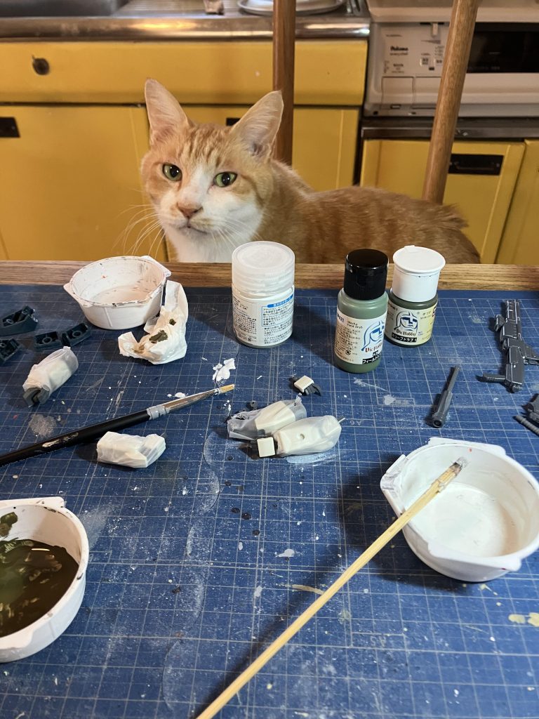 なんとか今年が終わるまでに完成出来て良かったですε-(´∀`; )いつも、いいねとコメントを下さる方々に感謝です🥲いいガンプラライフが出来ました来年もよろしくお願い致します皆様、よいお年を〜