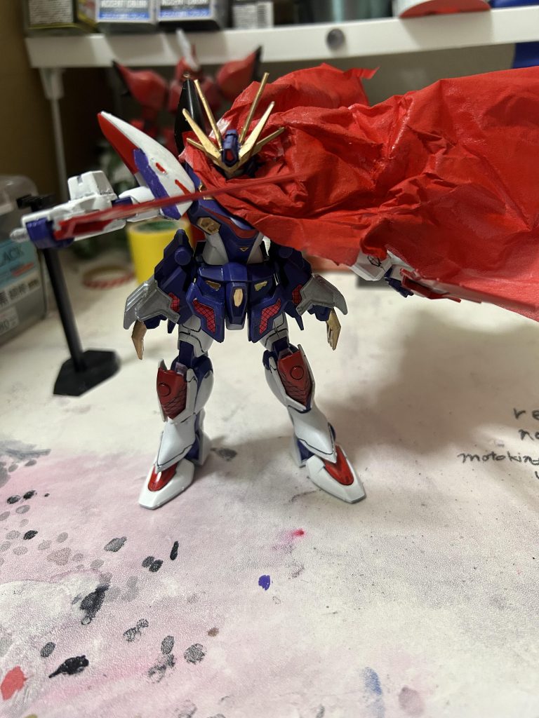 腰のアーマーに零丸の苦無を2本装備させてます。零丸のエフェクトパーツを使い、二刀流みたいな感じにもできます。