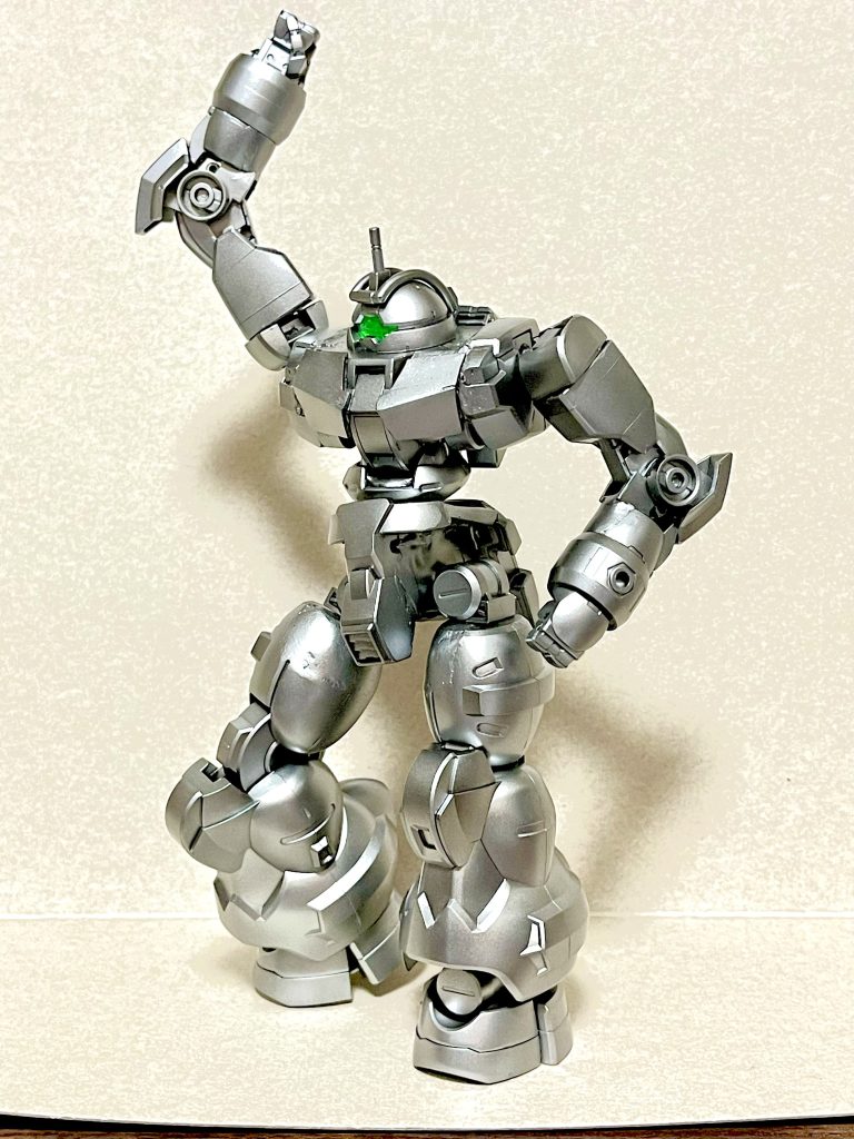 まだ塗装途中なのでしっかり塗り終わってまた投稿したいと思います〜(*゚∀゚*)(何かに似てると思ったらこれスモーだわw)