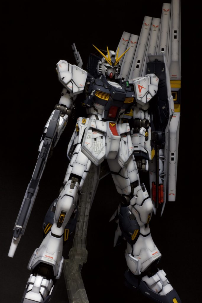 オリジナル設定の全身サイコフレームを普通のフレーム色に変更しています。サイコフレームてコクピット周りだけの設定だったような…