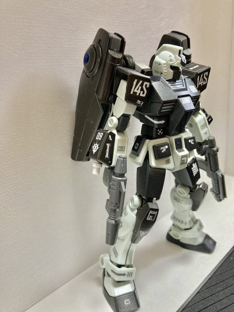 ガンダム・ナイトシーカー–3枚目/制作者：@440ksgm