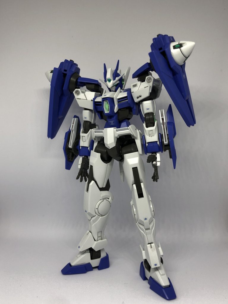 「ビルドメタバース」登場新機体のうち最も格好良く思えたため、発売当日朝から店舗に並び、購入しました。