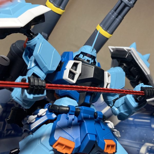 今年最後の作品は「スラッシュザクファントム」！