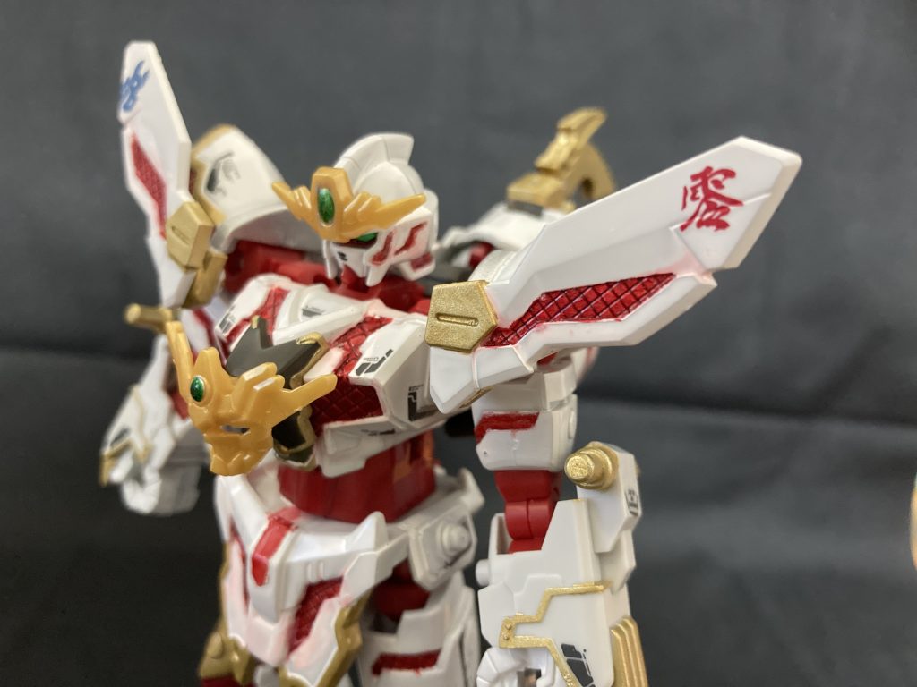 SD形態だと隠れる肩アーマーに零のデカール、普段隠れてる部分にこういう隠しメッセージみたいなの好きなので少しこだわり(*´꒳`*)