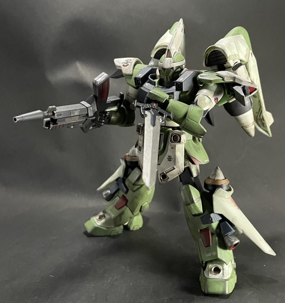 素組みだと色が足りないので、足りない部分は筆塗りで塗装しました！