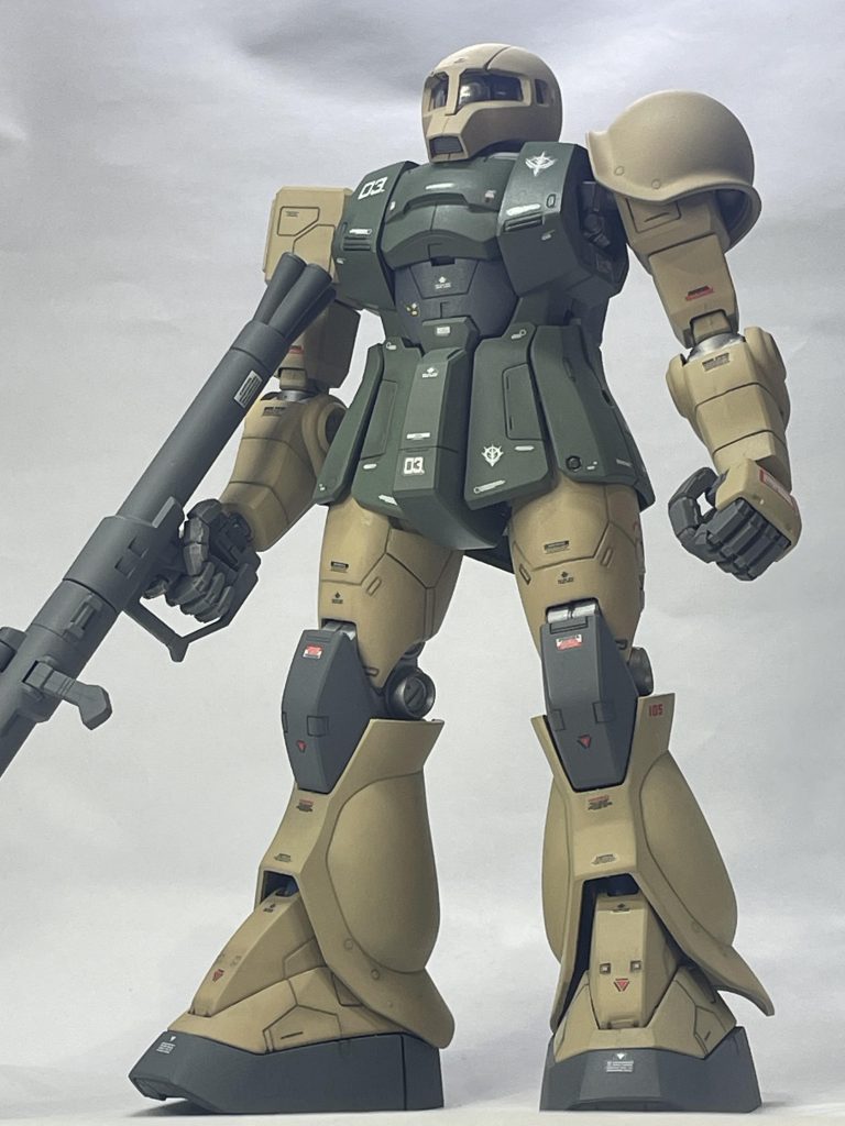 MG ザクIを08小隊に登場しましたトップ小隊カラーに全塗装。通常のザクカラーより淡いタンを使用しました。
