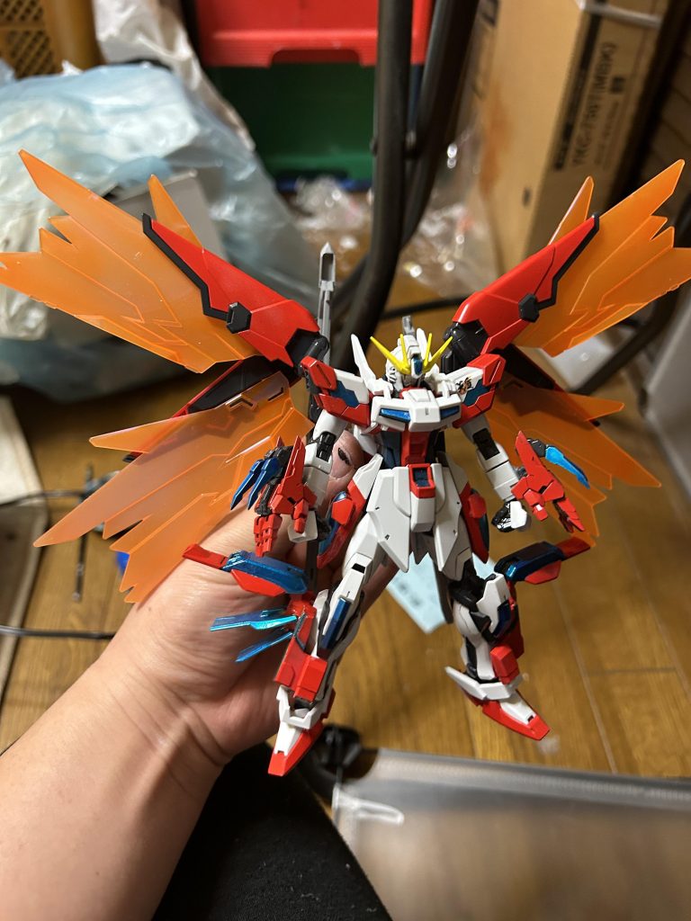 最初は肩パーツ作る気なかったので一旦この状態で塗装しました。これはこれでありですね。