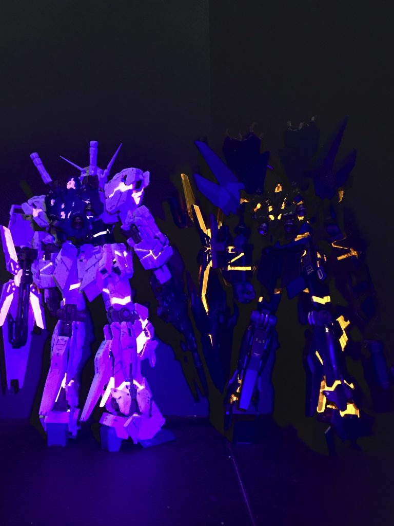 HGUCバンシィノルンデストロイモードと比較2。