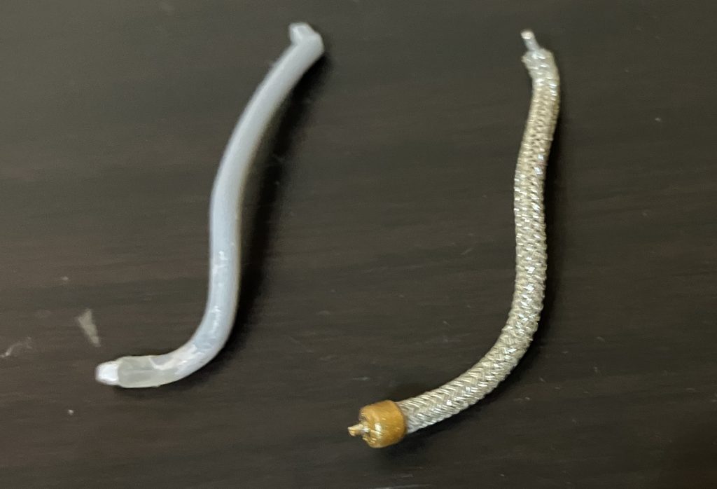 接続パイプをメッシュホースに置き換え