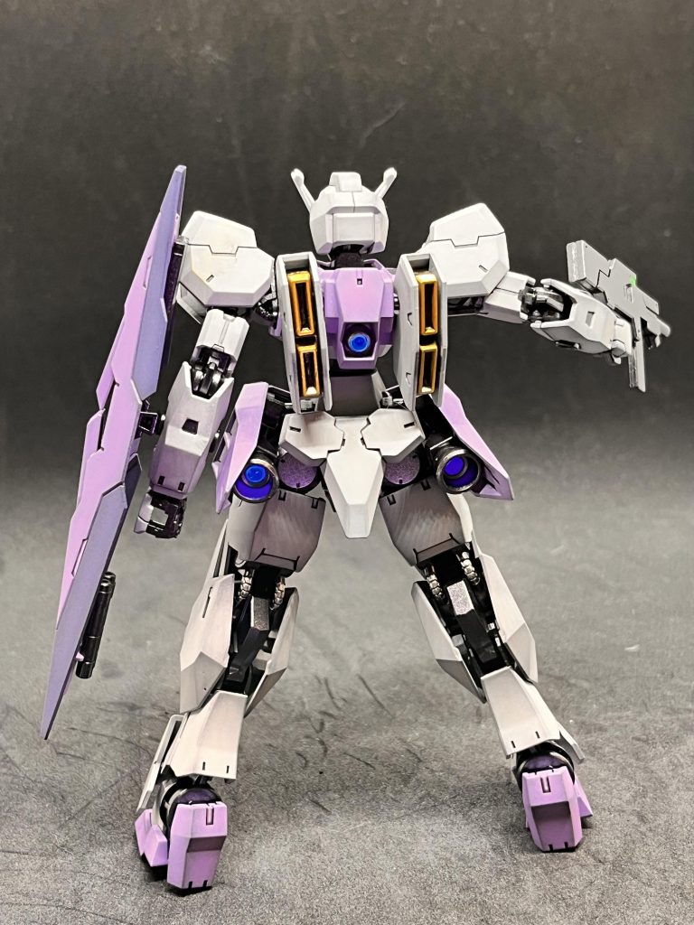 スラスター光ります