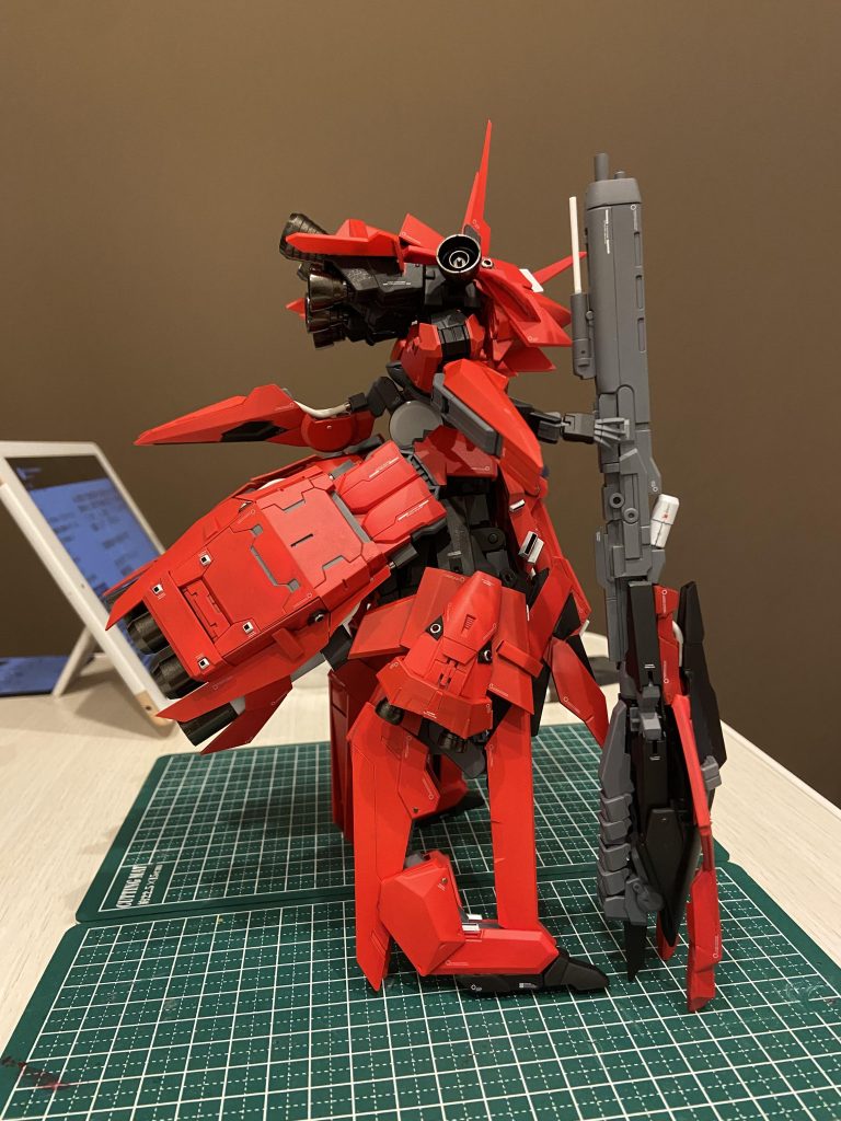 作ってから気づきましたが何故か自立しますw